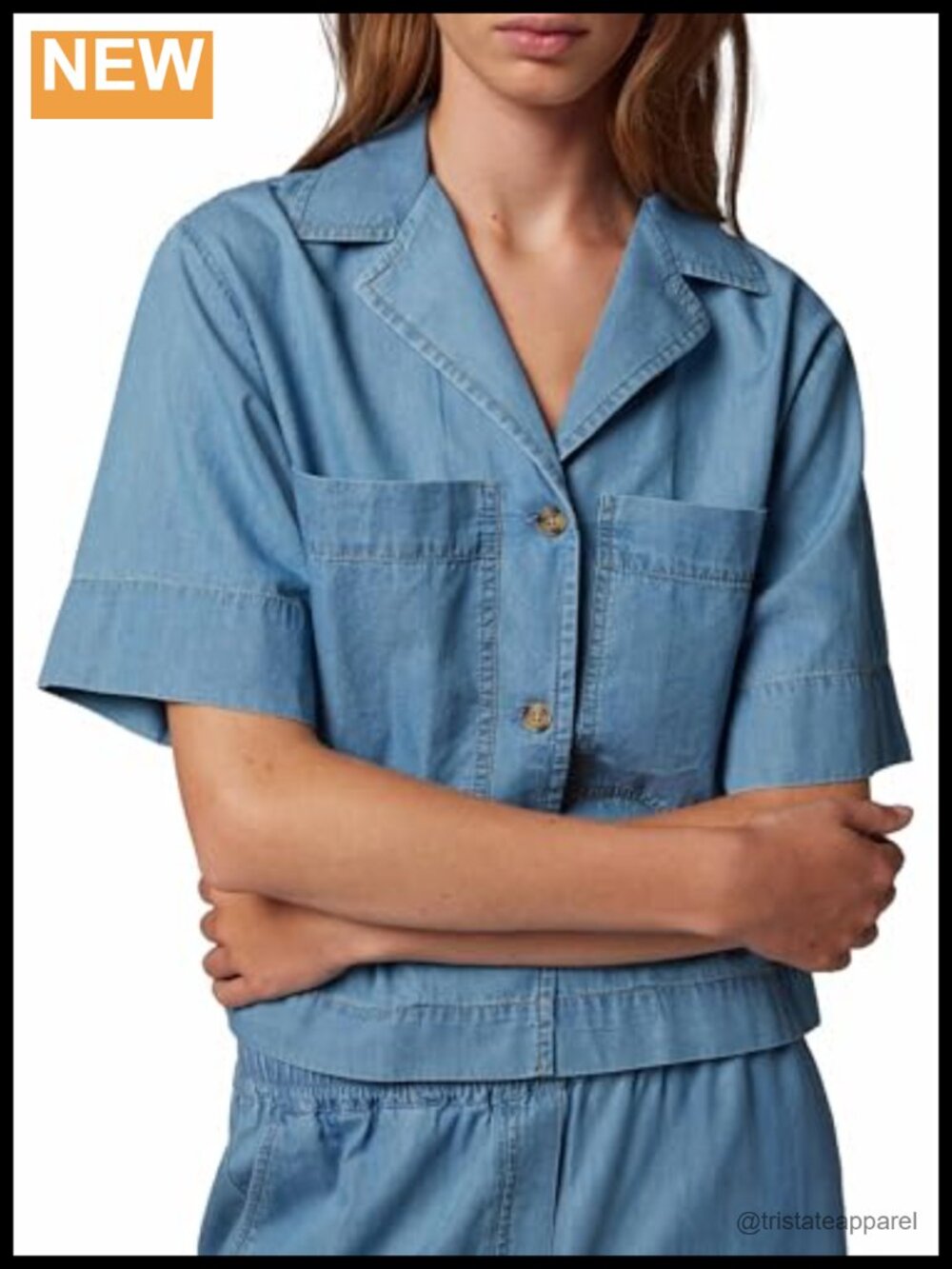 Button Down Shirt Wide Collar Contrast Stitching 100% Cotton Three Button